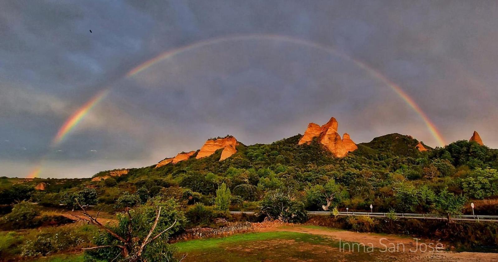 Lares · Cabañas Rurales Las Médulas Exterior foto